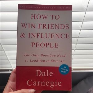 Book How to Win Friends and Influence People